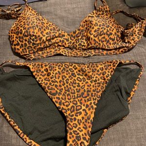 Womens bikini size lg/xl super cute !!!